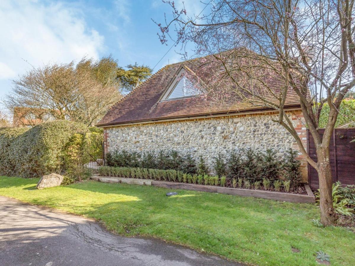 Pass The Keys Peaceful And Beautiful 1 Bedroom Barn Conversion Chichester Exterior foto